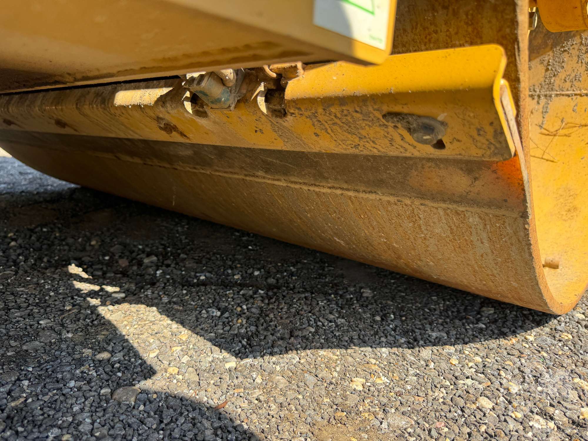 2016 Caterpillar CB54B