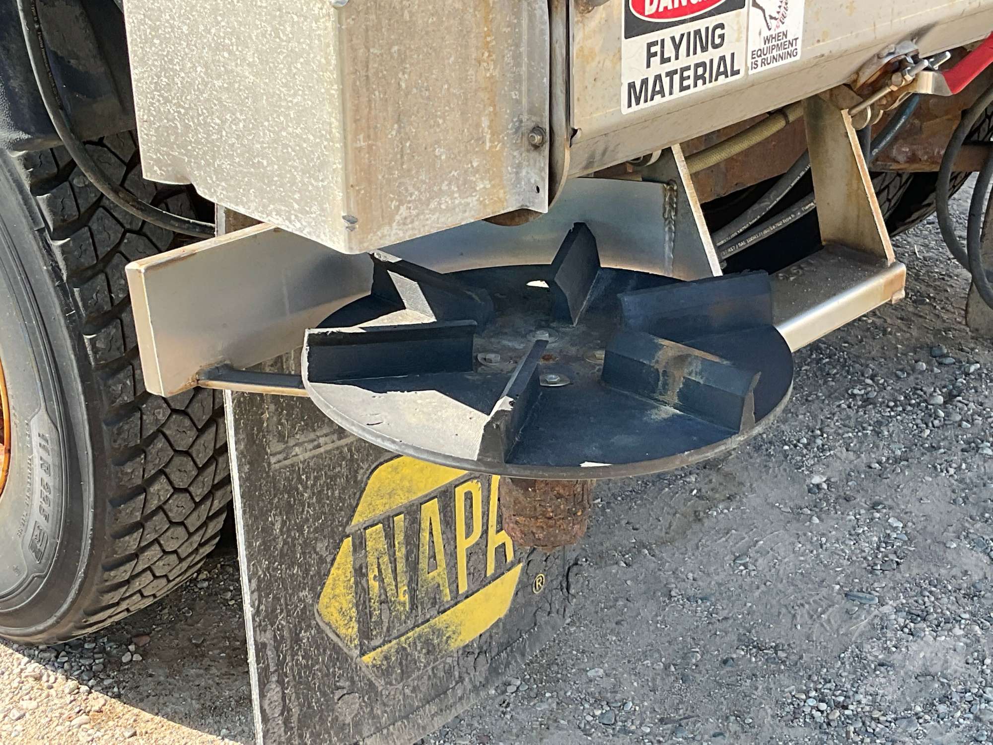 2014 Mack GU GRANITE