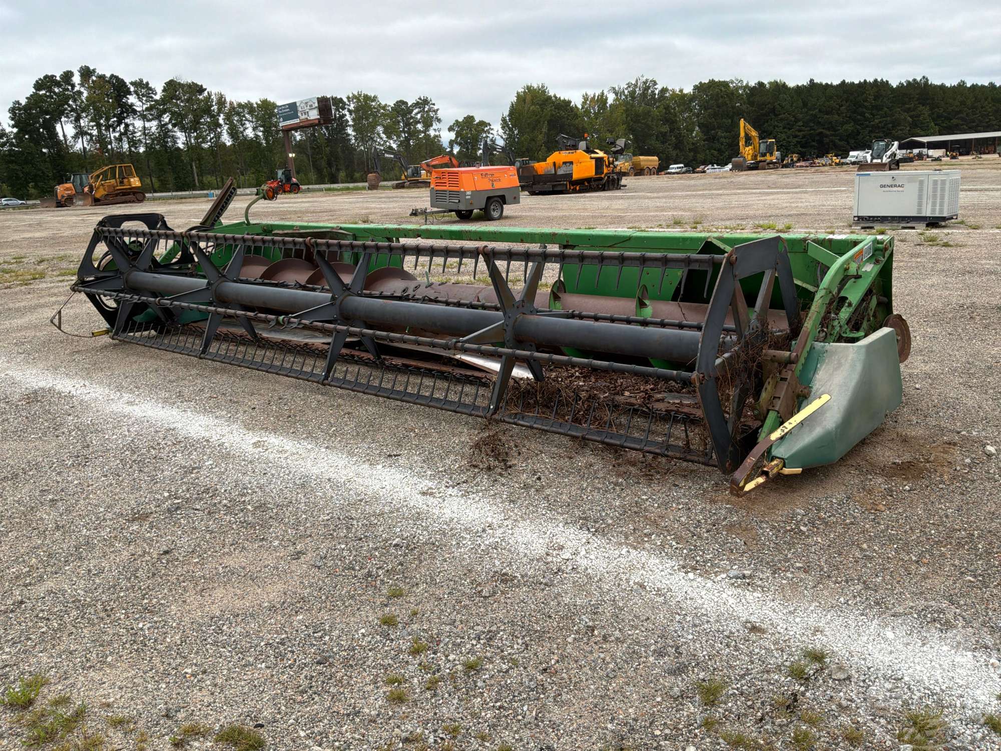 Photo of John Deere 920