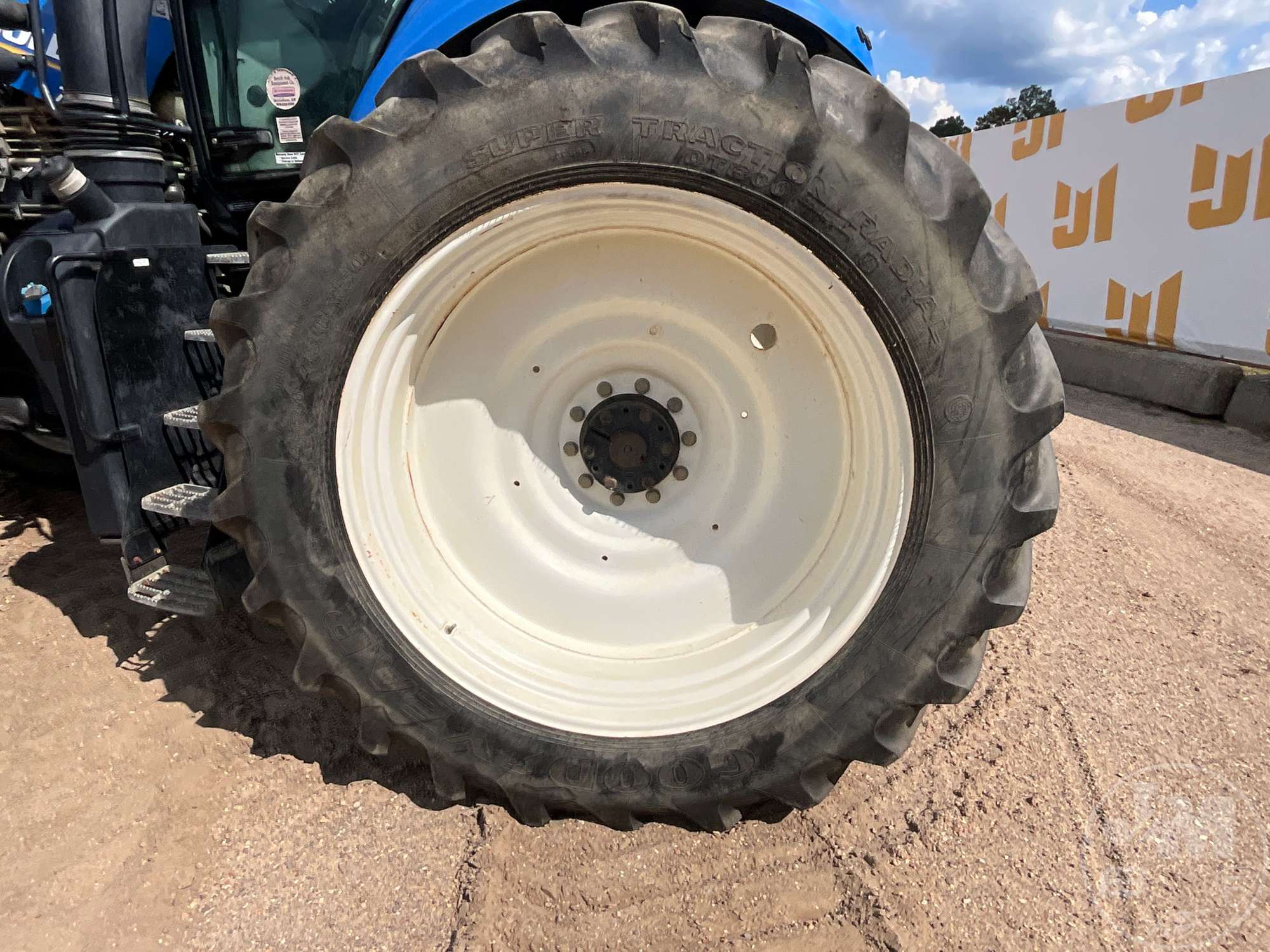 2019 New Holland T8.320