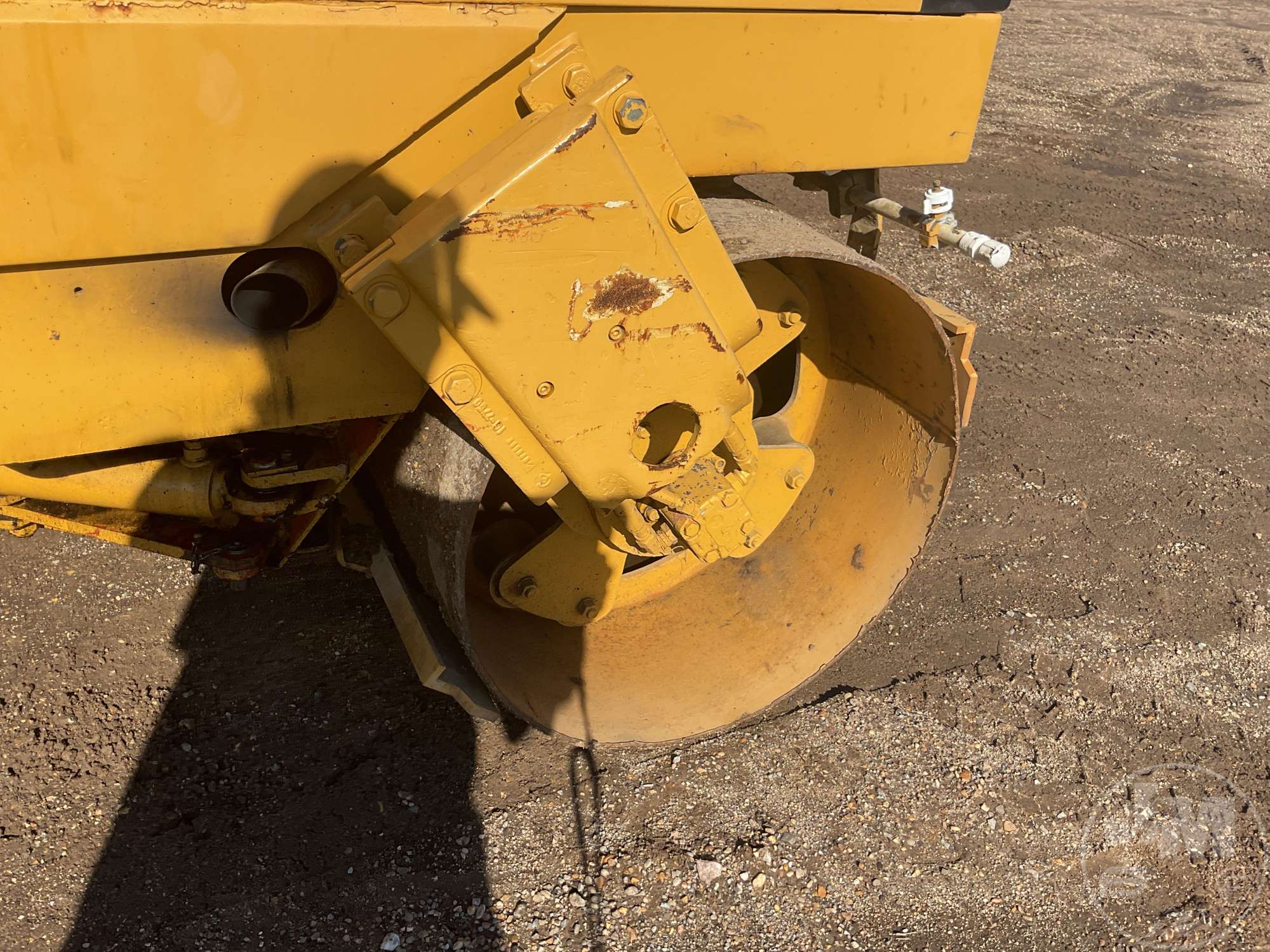 1998 Caterpillar CB224C