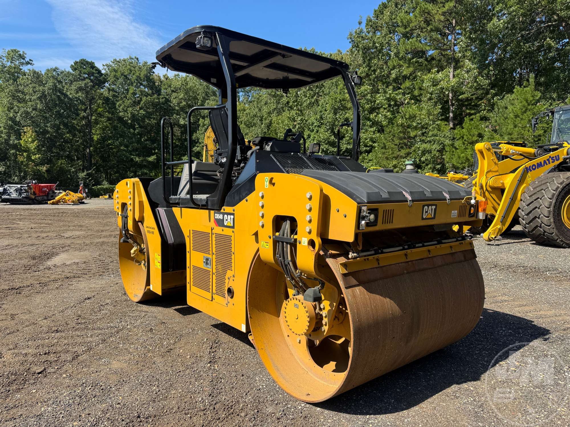 2016 Caterpillar CB54B